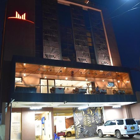 Millennium Terrace Hotel Kampala Exteriör bild