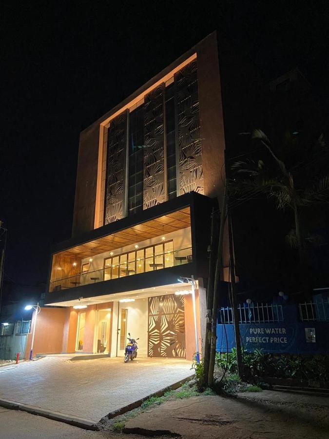 Millennium Terrace Hotel Kampala Exteriör bild