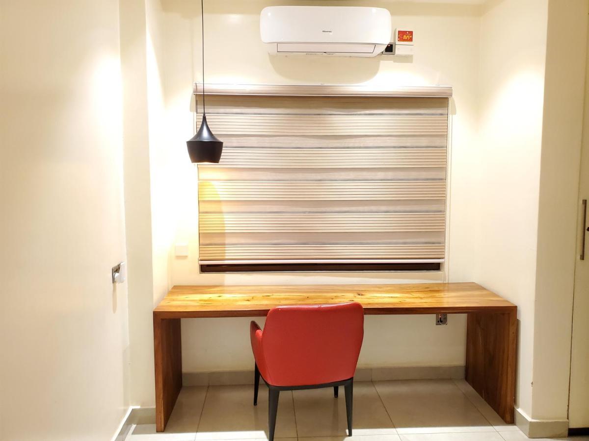 Millennium Terrace Hotel Kampala Exteriör bild