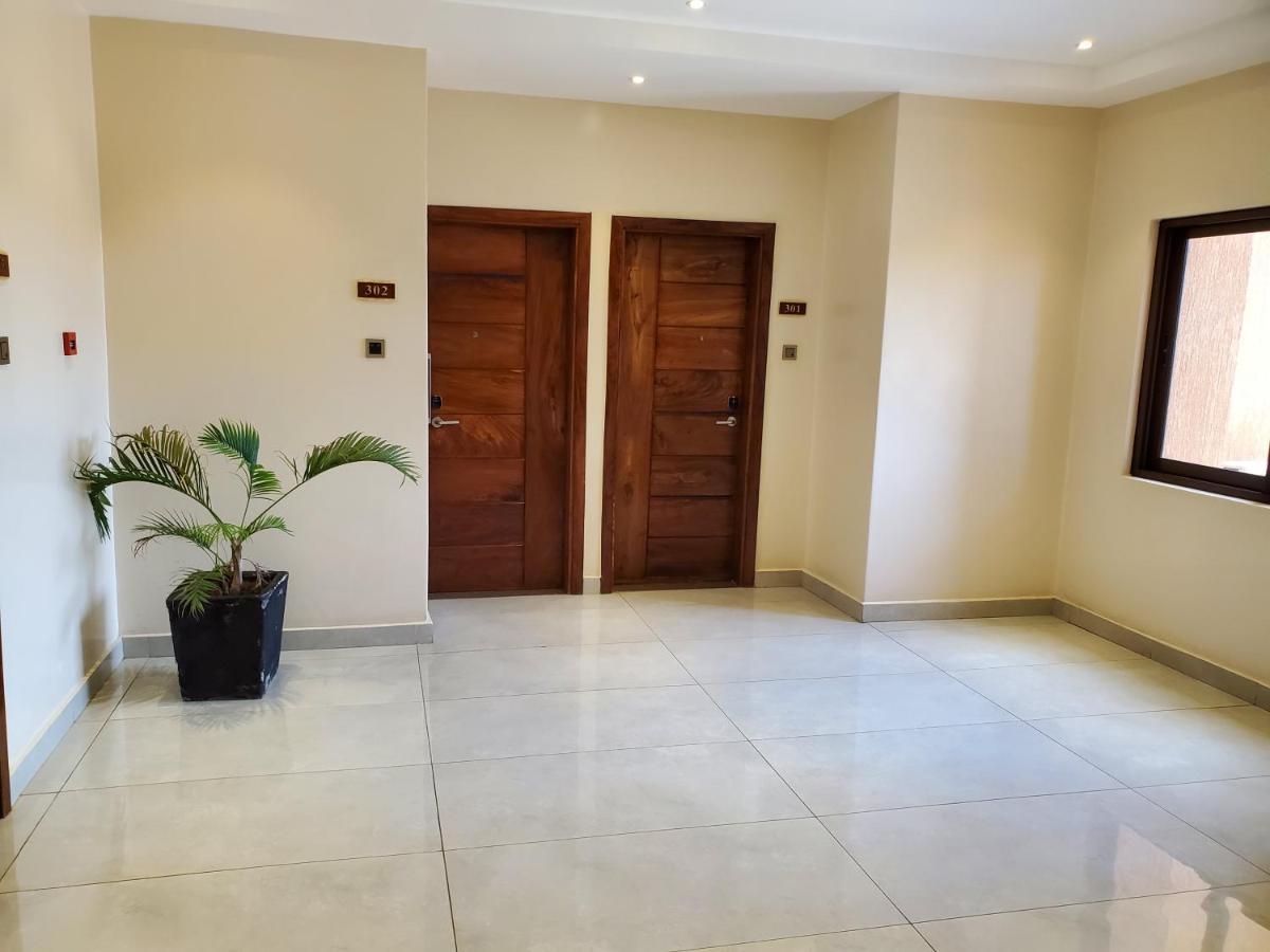 Millennium Terrace Hotel Kampala Exteriör bild
