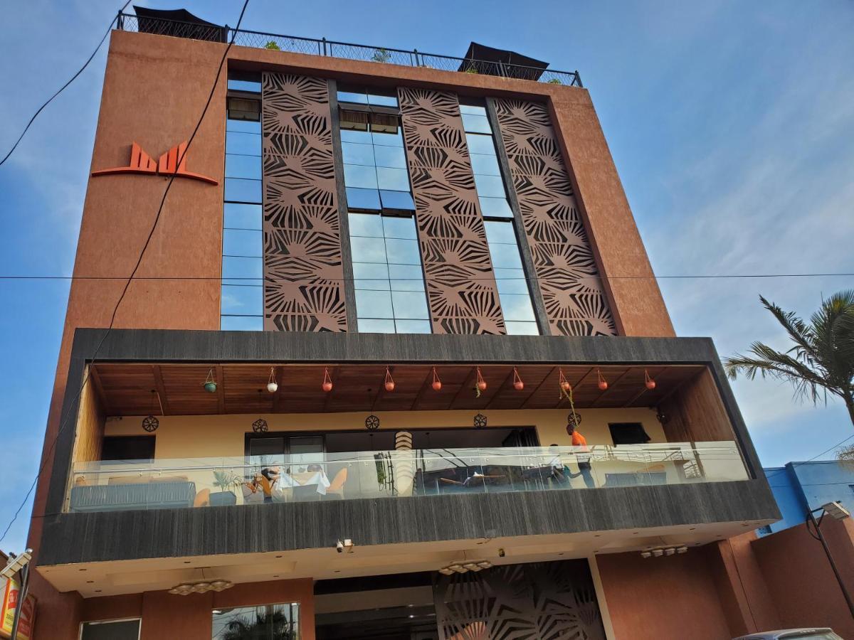 Millennium Terrace Hotel Kampala Exteriör bild