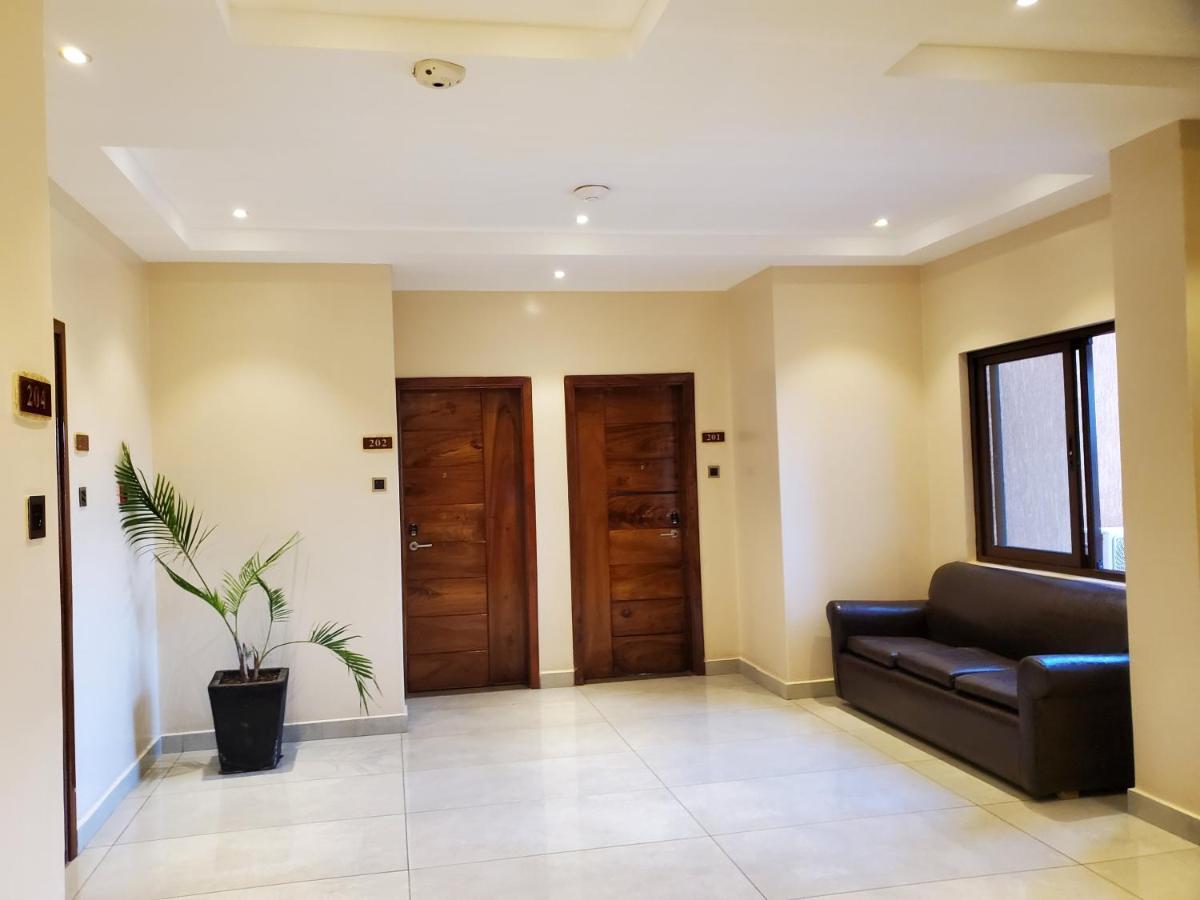 Millennium Terrace Hotel Kampala Exteriör bild